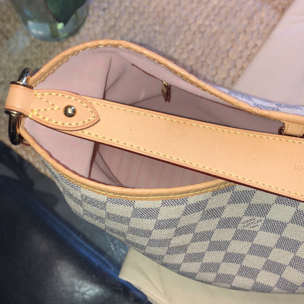 Louis Vuitton Delightful PM 🌸! - Picture 7 of 17